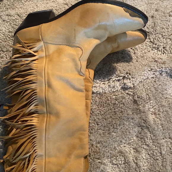 Zodiac Leather Boots w/metal tips. Wore 1 timeshare 6 too small needed 6 1/2. - Picture 12 of 12